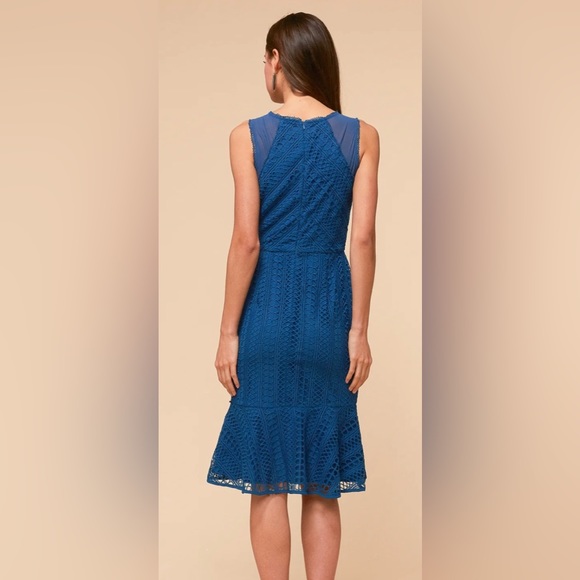 Adelyn Rae Sleeveless Audrey Embroidered Lace Flounce Shift Dress Celestial Blue - Picture 5 of 8